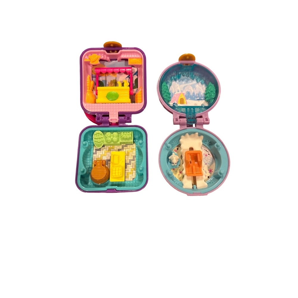 Polly Pocket Tiny Compact Bundle: Farmers Market &‎ Snowy Playground